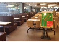 中式自選快餐店桌椅和沙發