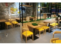 黃大媽木桶飯餐廳桌椅案例